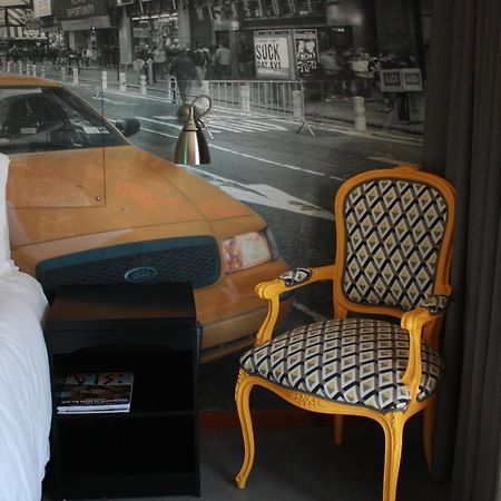 Yalla Yalla Boutique Hotel Уитбанк Екстериор снимка
