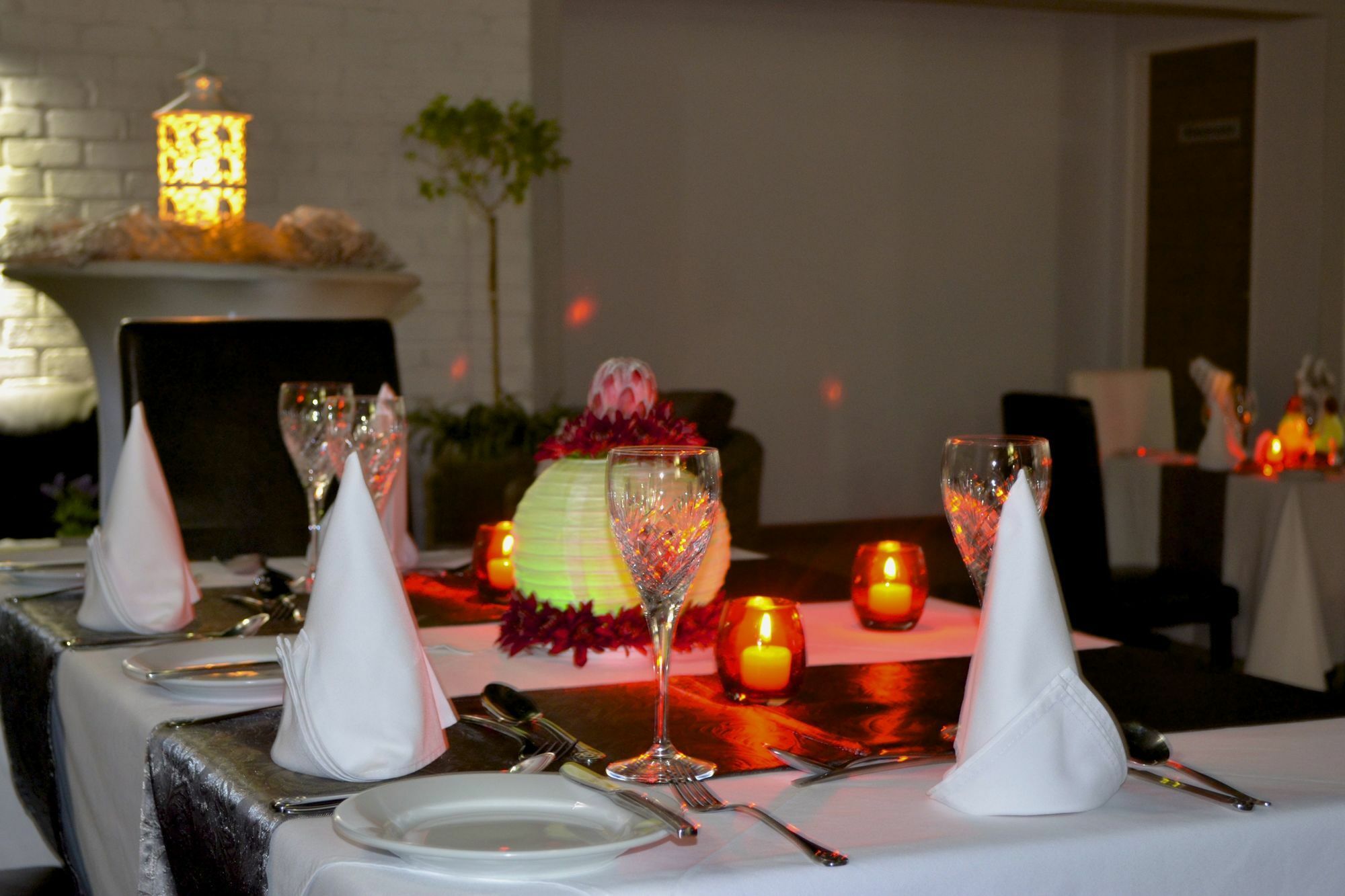 Yalla Yalla Boutique Hotel Уитбанк Екстериор снимка
