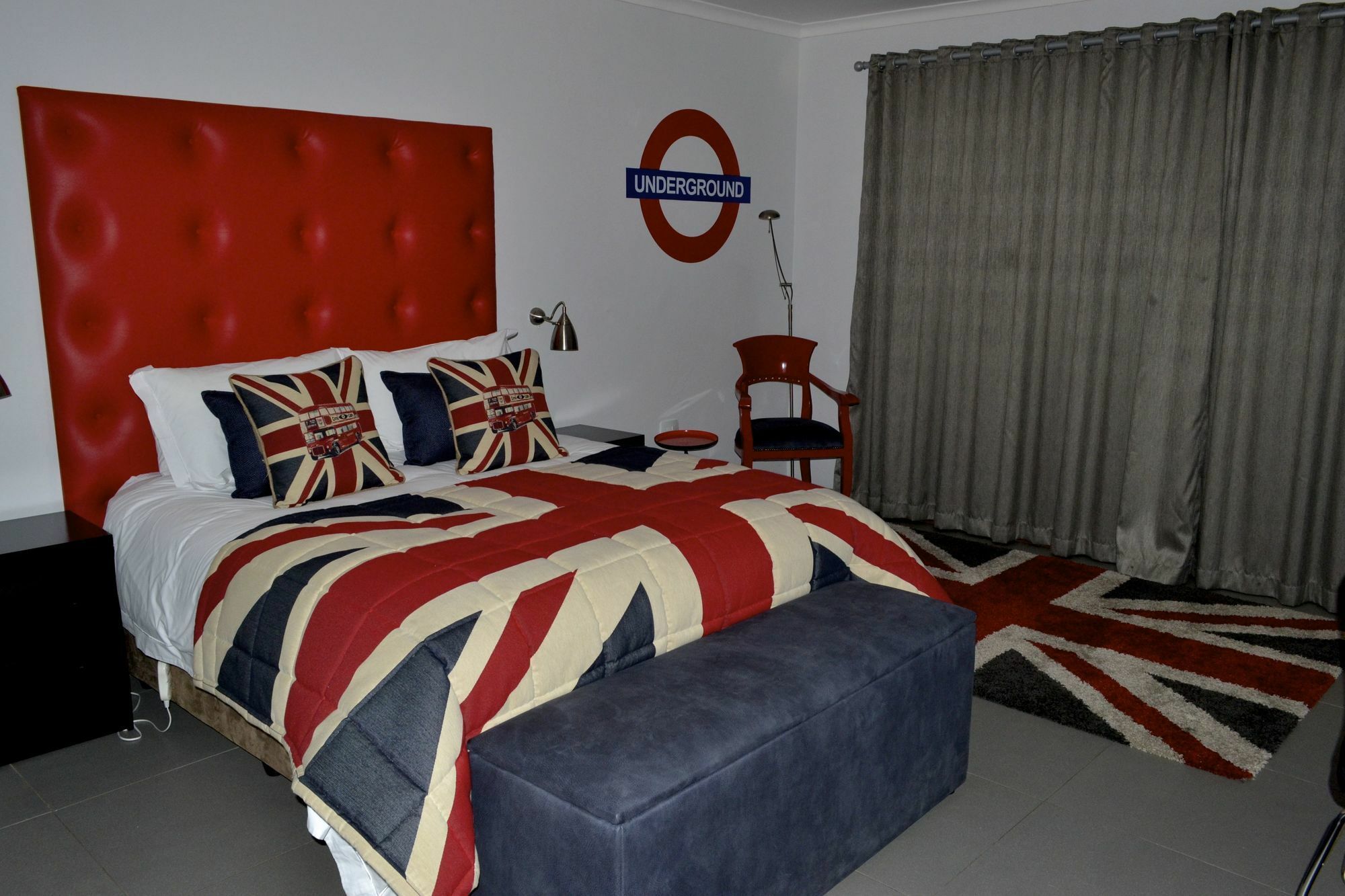 Yalla Yalla Boutique Hotel Уитбанк Екстериор снимка